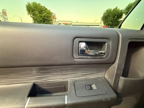 Used 2019 Ford Flex SEL w/ Equipment Group 202A FWD image 23
