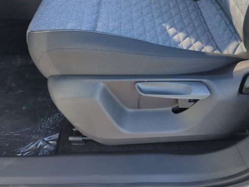 New 2026 Volkswagen Tiguan S image 14