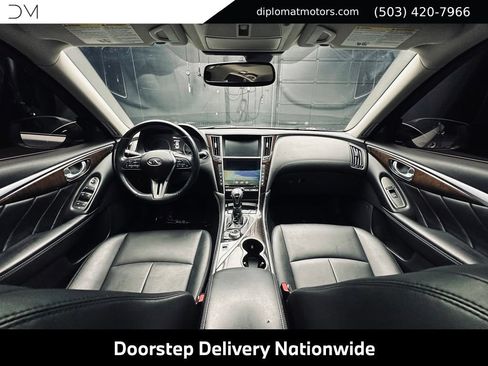 Used 2018 INFINITI Q50 Luxe w/ Cargo Package (L95) RWD image 24