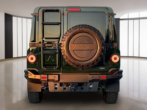 Used 2024 INEOS Grenadier Fieldmaster Edition image 5