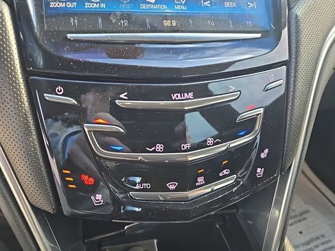 Used 2017 Cadillac XTS Luxury image 11