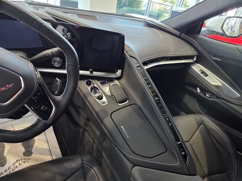 Used 2025 Chevrolet Corvette Stingray Coupe w/ Z51 Performance Package RWD image 16