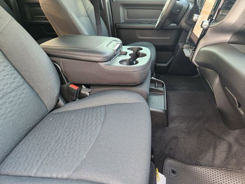 New 2026 RAM 2500 Tradesman AWD/4WD image 10