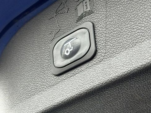 Used 2018 Ford Escape SEL w/ SEL Sport Appearance Package image 24