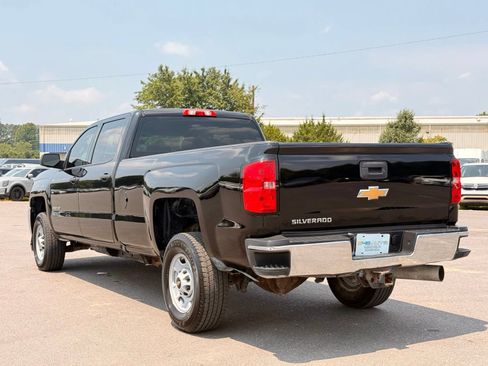 Used 2017 Chevrolet Silverado 2500 W/T AWD/4WD image 12