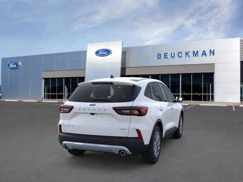 Used 2025 Ford Escape Active w/ Cold Weather Package image 9