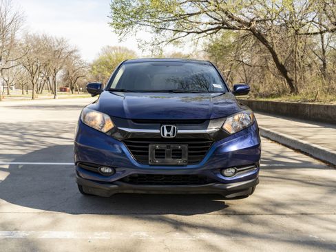Used 2016 Honda HR-V EX image 3