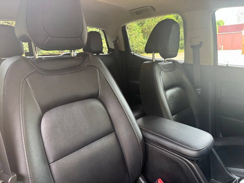 Used 2018 GMC Canyon SLT w/ Driver Alert Package AWD/4WD image 30