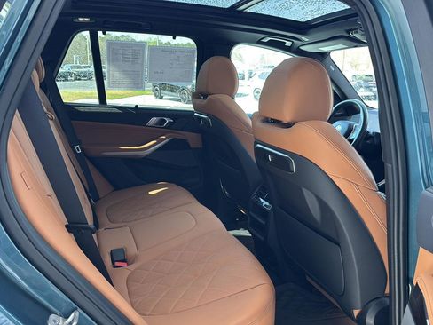 Certified 2024 BMW X5 xDrive40i w/ Premium Package image 11