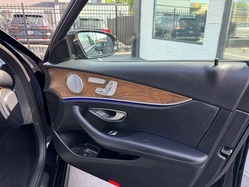 Used 2020 Mercedes-Benz E 450 4MATIC Sedan image 19