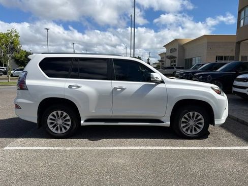 Used 2021 Lexus GX 460 Premium w/ Premium Package AWD/4WD image 5