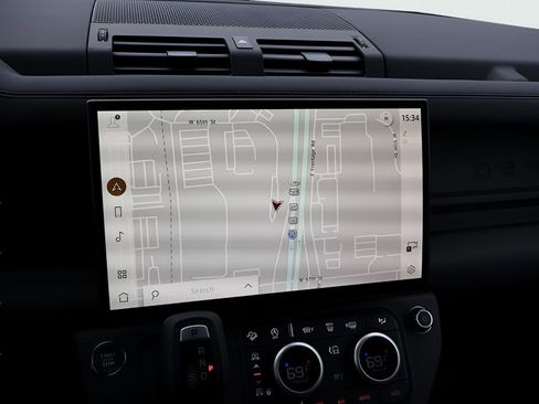 New 2026 Land Rover Defender 110 S image 20