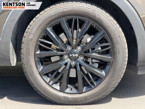 Used 2022 Kia Telluride SX w/ SX Prestige Package AWD/4WD image 11