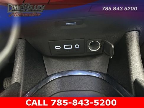 Used 2023 Chevrolet Malibu LT image 13
