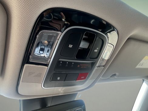 Used 2024 Hyundai Tucson Limited AWD/4WD image 24