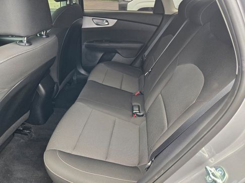 Used 2023 Kia Forte LXS image 15