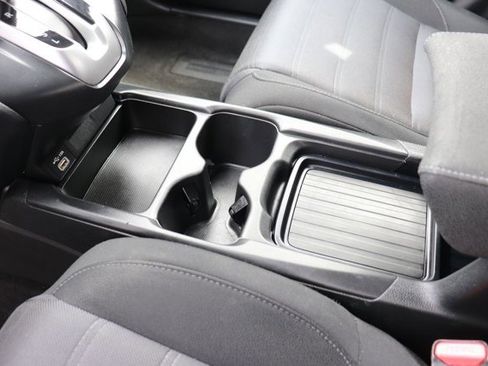 Used 2020 Honda CR-V LX image 17