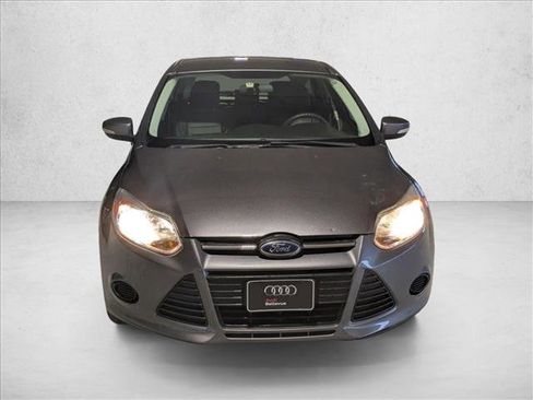Used 2014 Ford Focus SE image 2