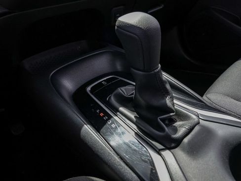 Used 2024 Toyota Corolla LE FWD image 32