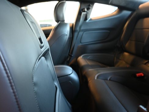 Used 2020 Ford Mustang Shelby GT500 w/ Technology Package RWD image 74