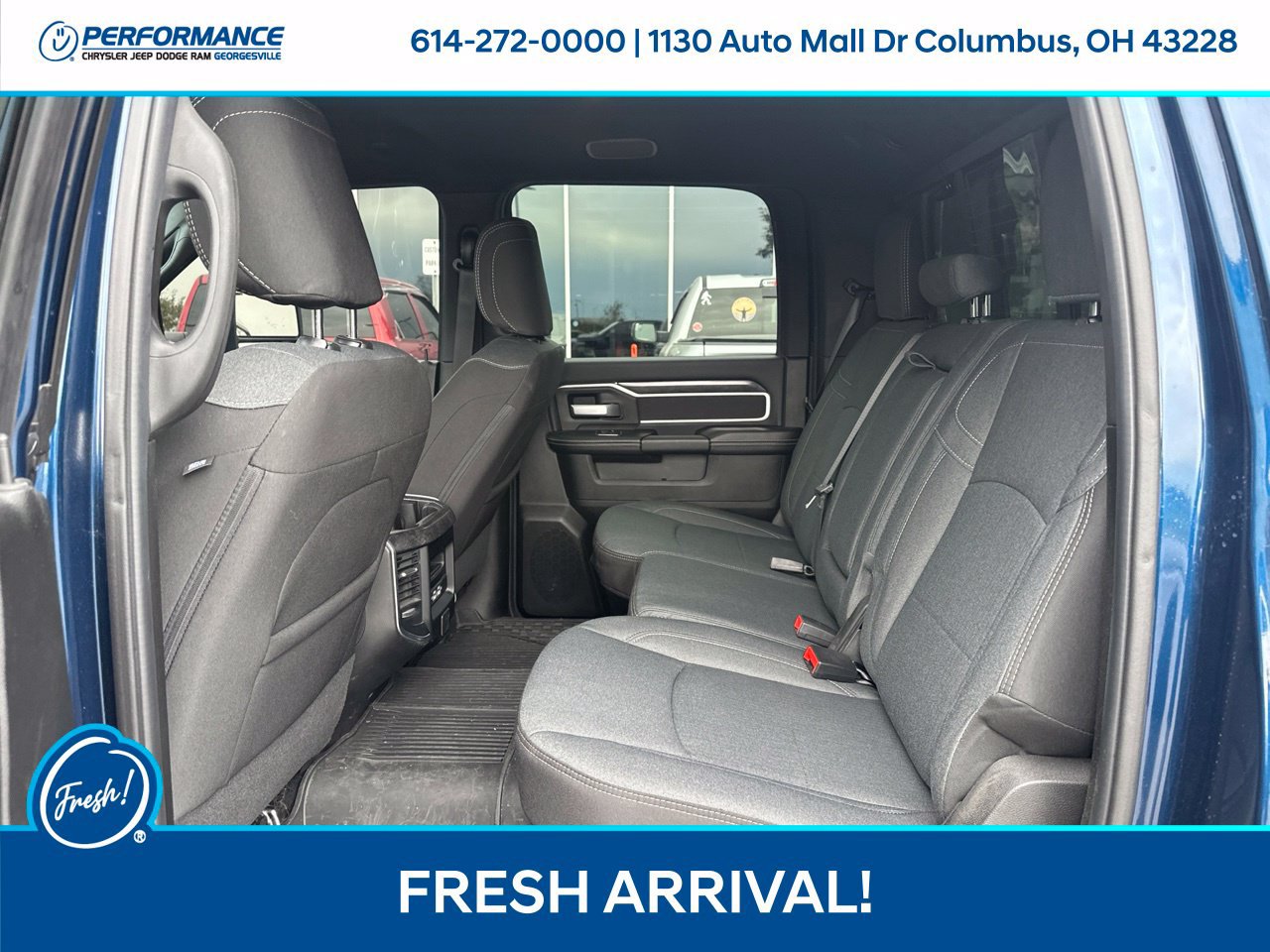 Used 2024 RAM 2500 Big Horn w/ Night Edition AWD/4WD image 15