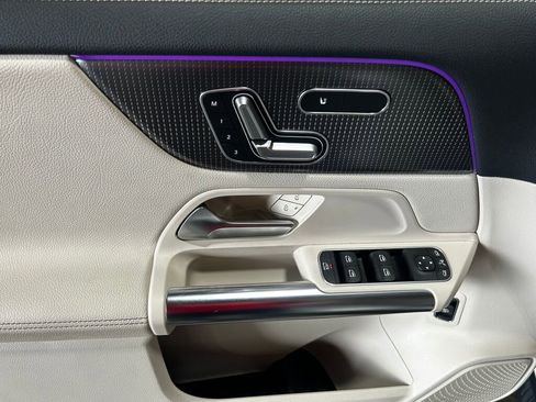 Used 2021 Mercedes-Benz GLA 250 GLA 250 image 4