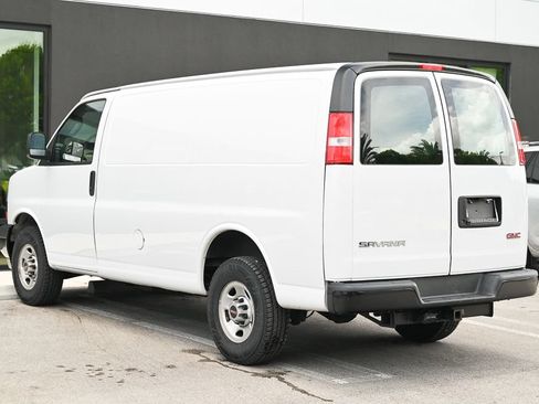 Used 2021 GMC Savana 2500 RWD image 7