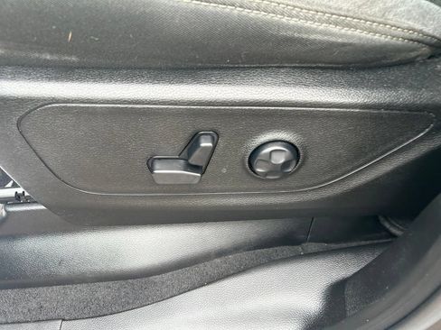 Used 2019 RAM 1500 Big Horn AWD/4WD image 15