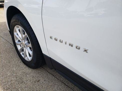 Used 2021 Chevrolet Equinox LT image 15