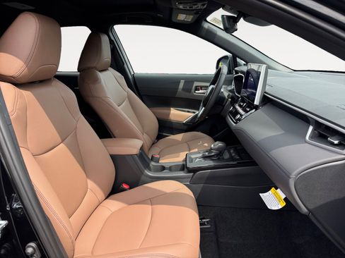 New 2026 Toyota Corolla Cross XLE AWD/4WD image 15