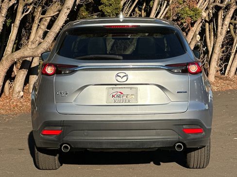 Used 2023 MAZDA CX-9 Touring image 5