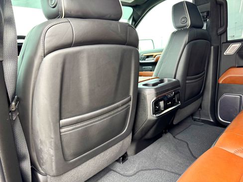 Used 2023 GMC Sierra 1500 Denali Ultimate image 23