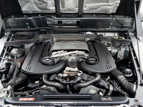 Used 2018 Mercedes-Benz G 550 Squared image 37