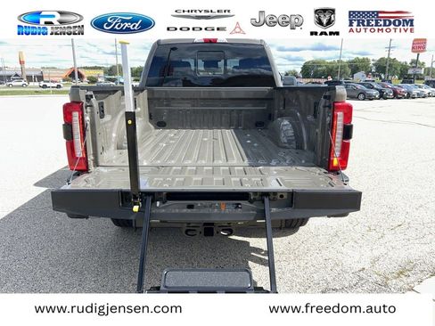 New 2026 Ford F250 Lariat w/ FX4 Off-Road Package image 7