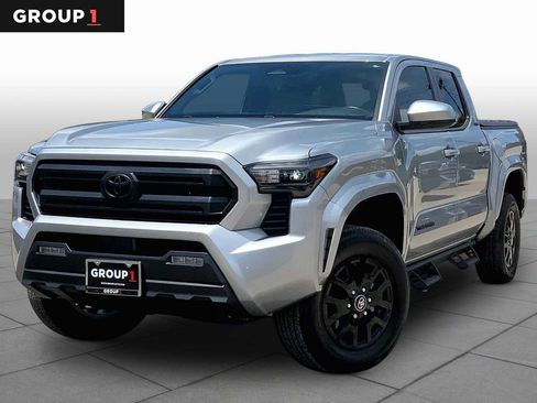 Used 2025 Toyota Tacoma SR5 AWD/4WD image 1
