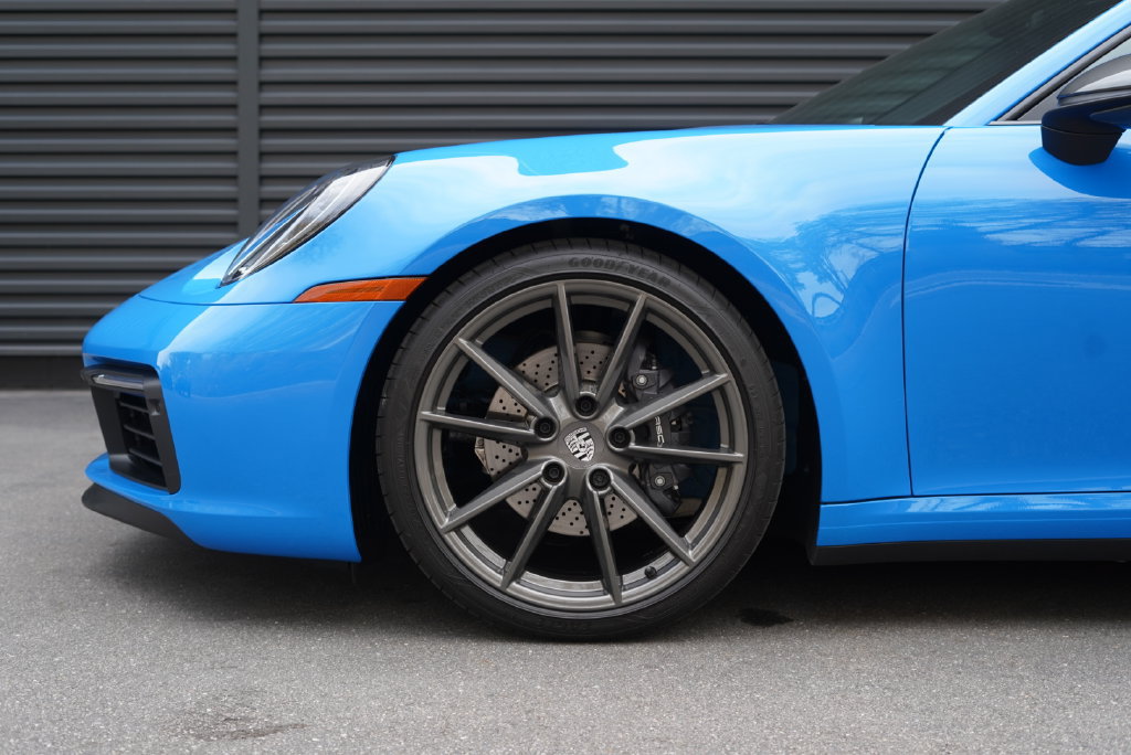 Certified 2024 Porsche 911 Carrera T RWD image 11