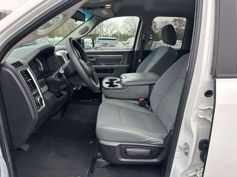 Used 2016 RAM 1500 Classic SLT image 11