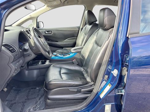 Used 2017 Nissan Leaf SL w/ Premium Package FWD image 22