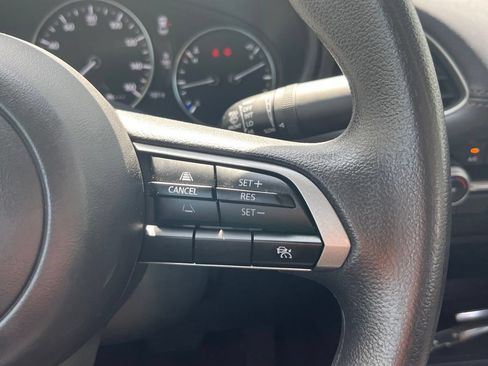 Used 2024 MAZDA MAZDA3 s FWD image 21