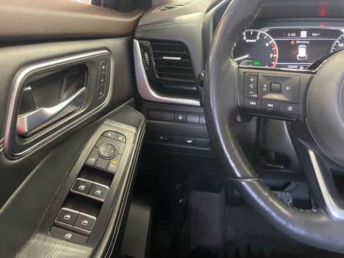 Certified 2021 Nissan Rogue SL w/ Premium Package FWD image 14