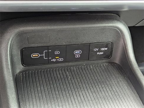 Used 2024 Hyundai Kona SEL image 25