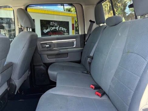 Used 2019 RAM 1500 Classic SLT image 11