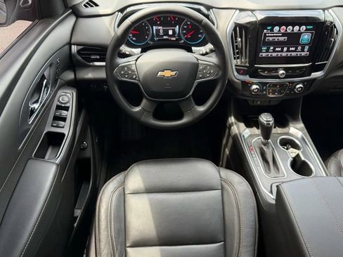 Used 2019 Chevrolet Traverse Premier w/ Redline Edition FWD image 9
