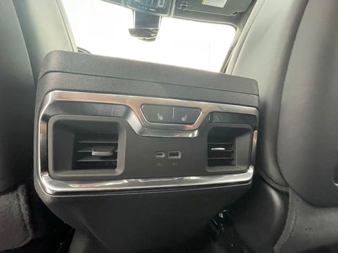 New 2026 GMC Sierra 2500 Denali Ultimate AWD/4WD image 14