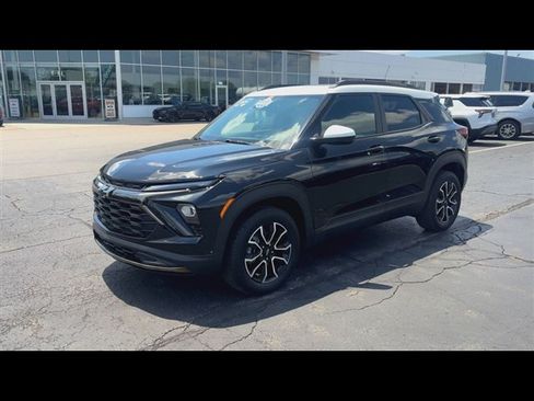 Certified 2024 Chevrolet TrailBlazer ACTIV w/ Convenience Package AWD/4WD image 4