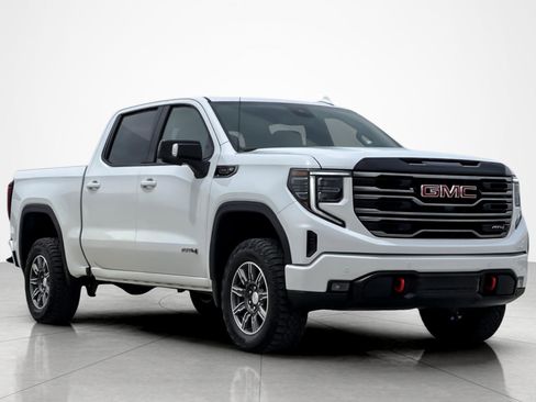 Used 2025 GMC Sierra 1500 AT4 image 7