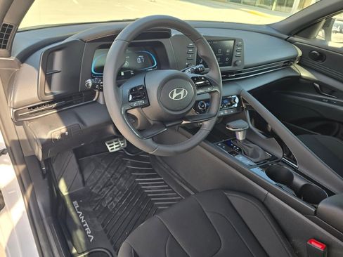 New 2026 Hyundai Elantra SEL Sport Premium image 13