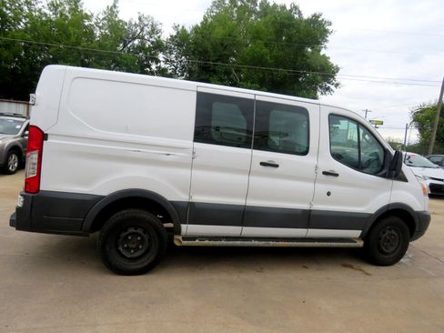 Used 2015 Ford Transit 250 130 Low Roof w/ Exterior Upgrade Package image 30