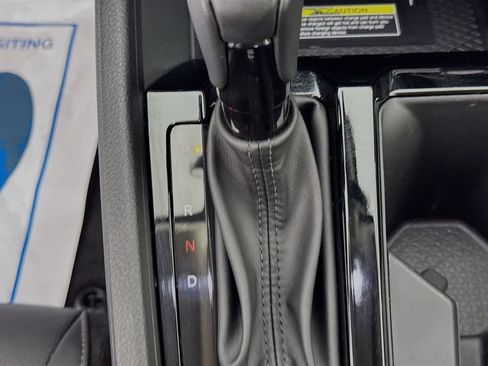 Used 2025 Honda Accord EX-L image 16