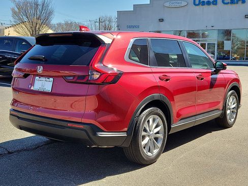 Used 2024 Honda CR-V EX-L image 6